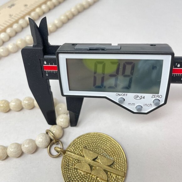 White Jasper Stone Bead Pendant Necklace Gold-Tone Geometric Medallion - Picture 14 of 14